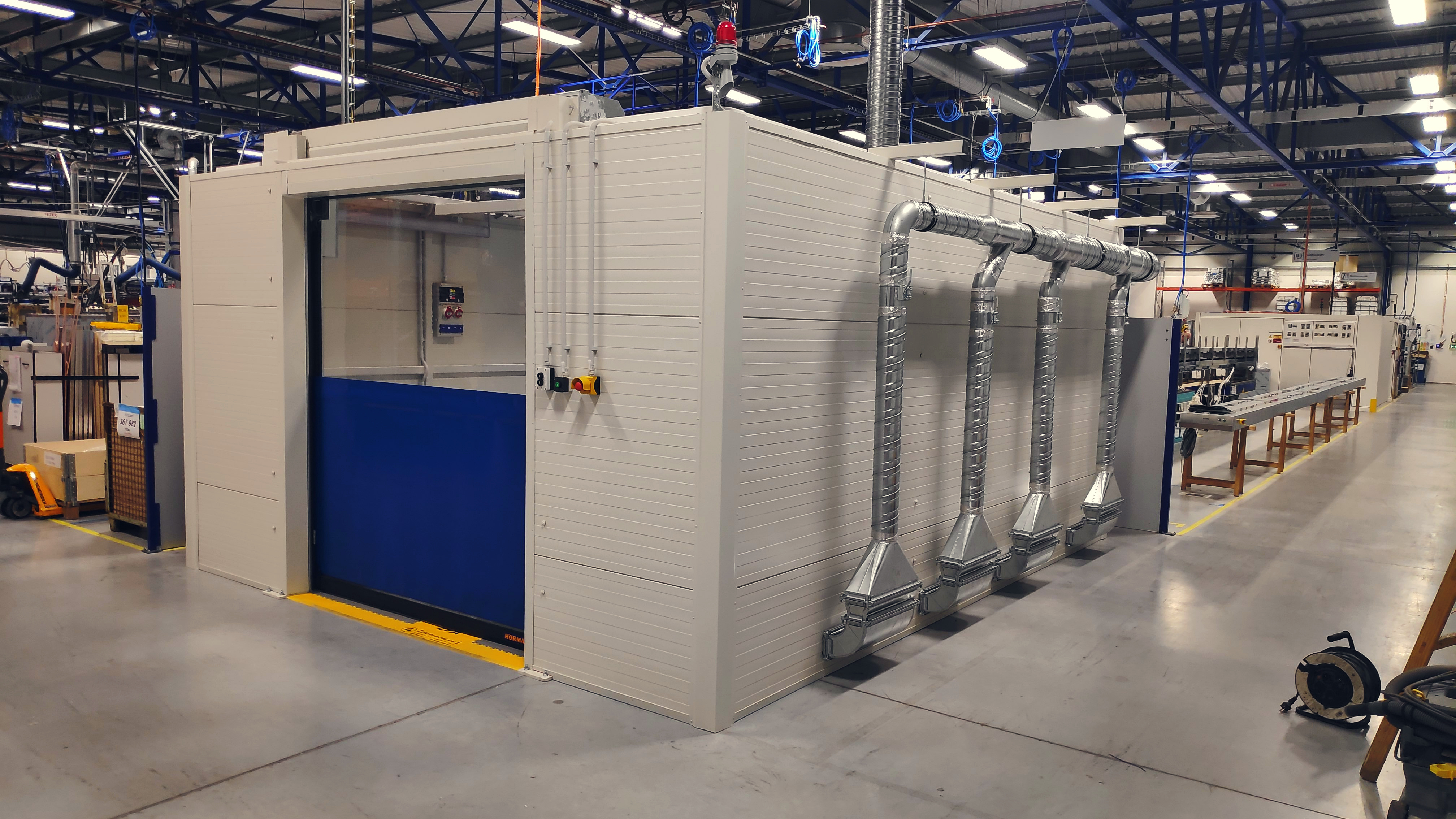 Technologické boxy a laboratoře